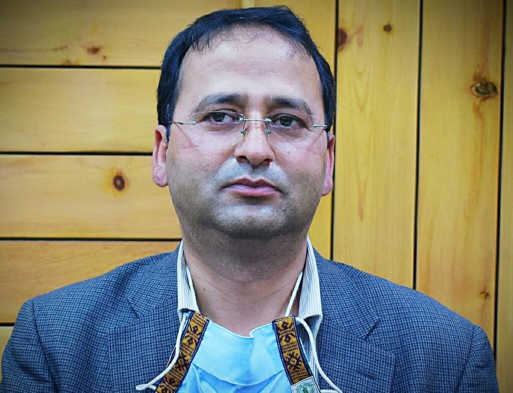 Shri Duni Chand Rana IAS